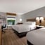 Hampton Inn By Hilton Easley