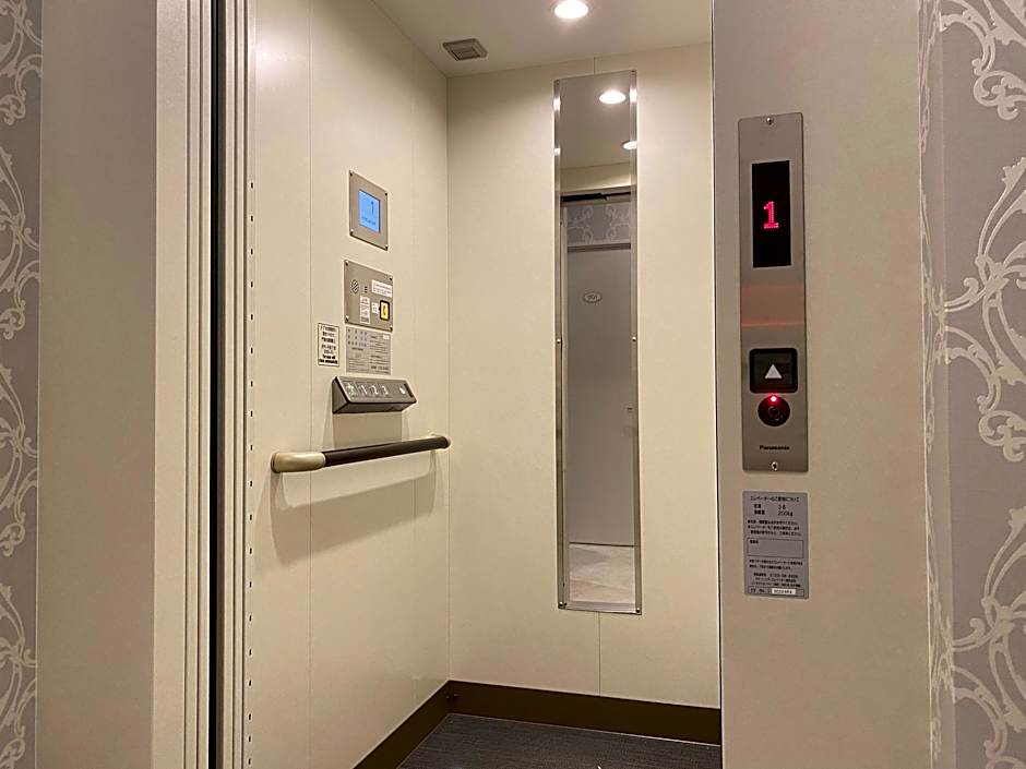 Kkhouse in Osaka