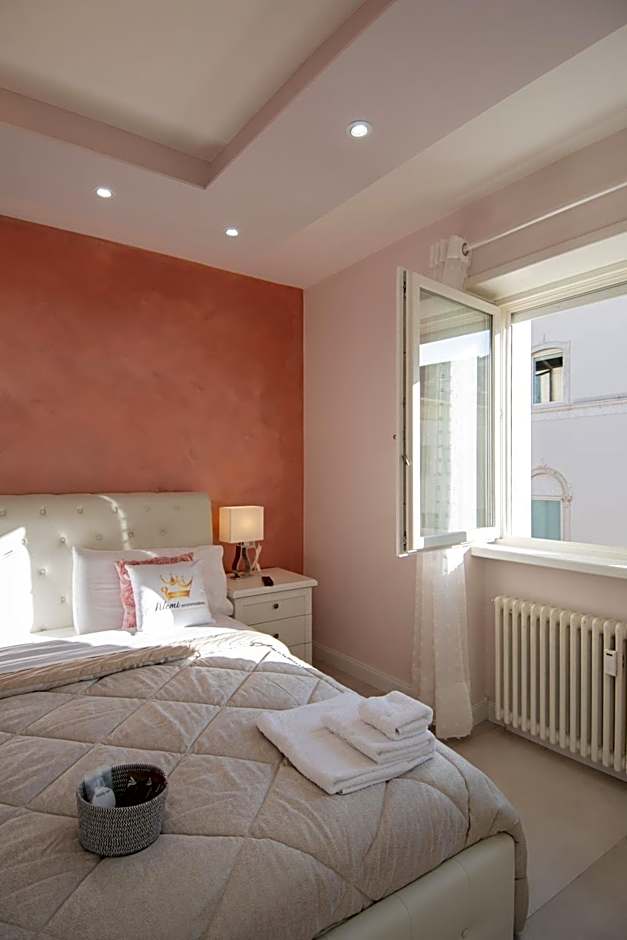 Klemi, rooms in old town Dolomia best home Check in automatico