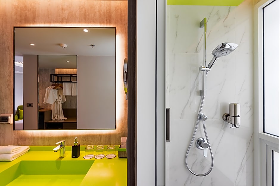 Maitria Hotel Rama 9 Bangkok - A Chatrium Collection (SHA Extra Plus)