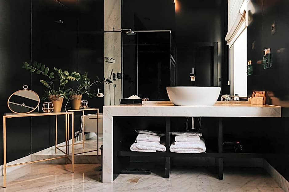 Platinum Palace Boutique Hotel