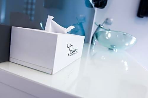 OYO 3044 Adelia Residence