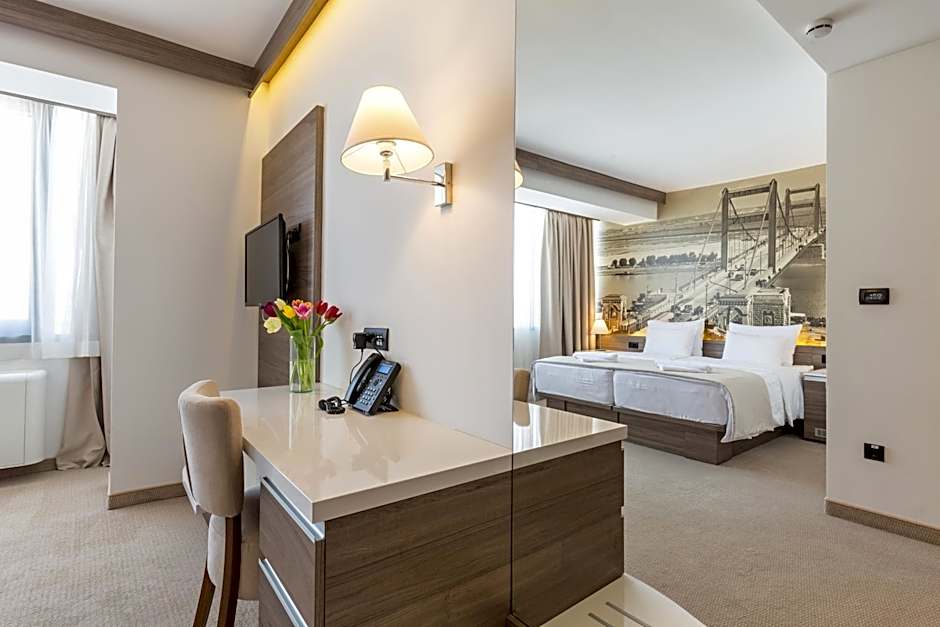 Hotel Royal Inn