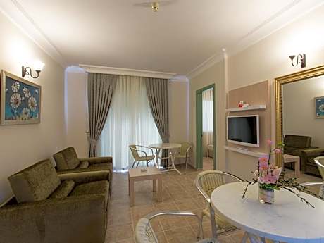 A C Executive Deluxe Luxury