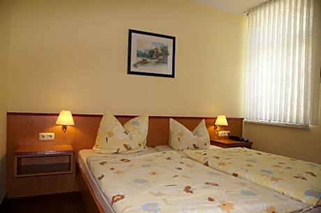 Doppelzimmer-Eigenes Badezimmer