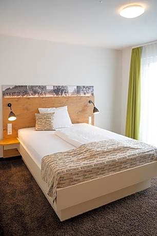 Single Room with Air Conditioning