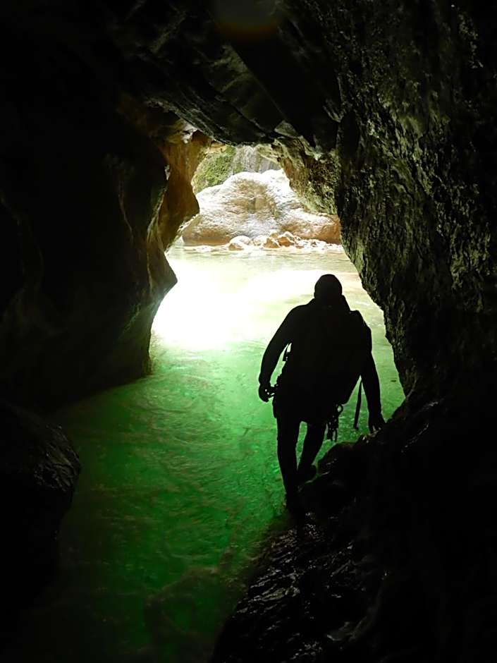 Tantaka - Albergue Los Meleses