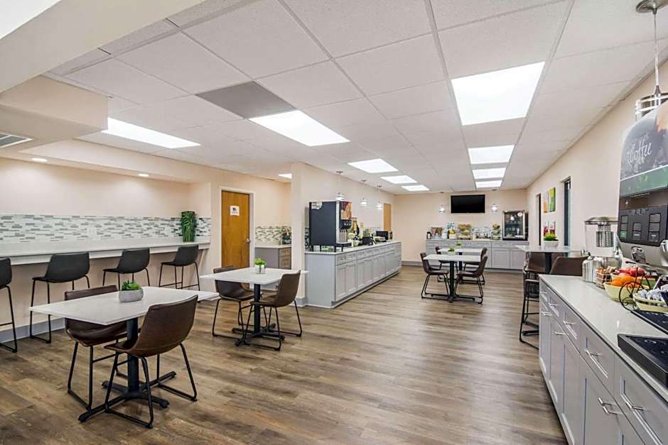 Quality Inn & Suites