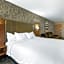 Best Western Plus Cottontree Inn