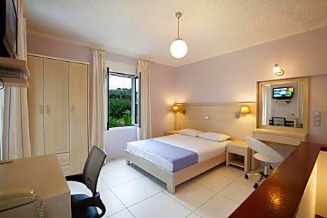 Two-Bedroom Apartment with Balcony and Terrace