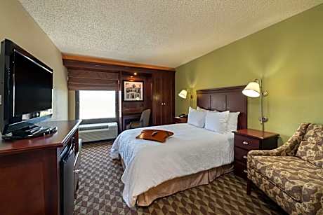 Double Room with Accessible Tub - Mobility Access