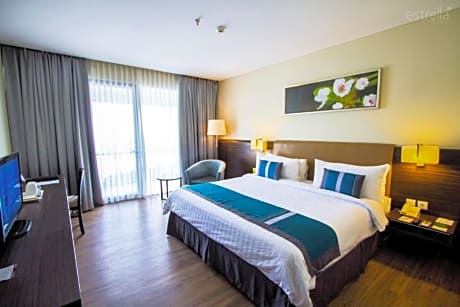 Premier Double Room with Balcony