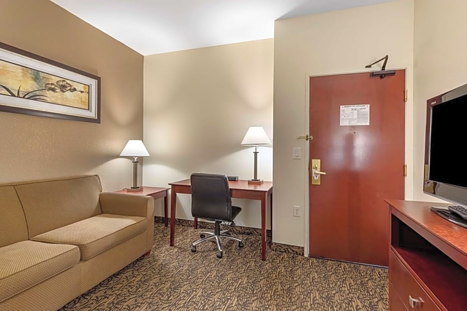 Best Western Plus Louisville Inn And Suites