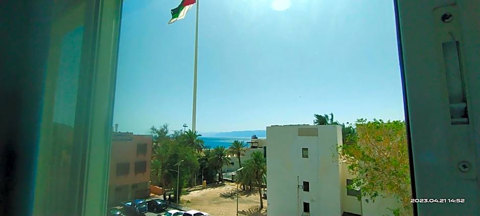 Happy Beach For Studio Rooms Apartment شاطئ السعادة للشقق المفروشة