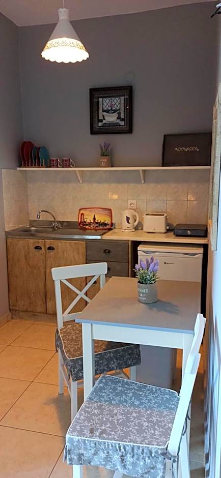 Pillbox Seafront Studios and Apartments