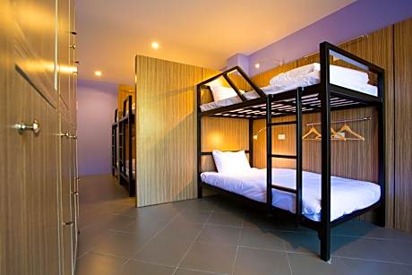 Bed in 6-Bed Mixed Dormitory Room