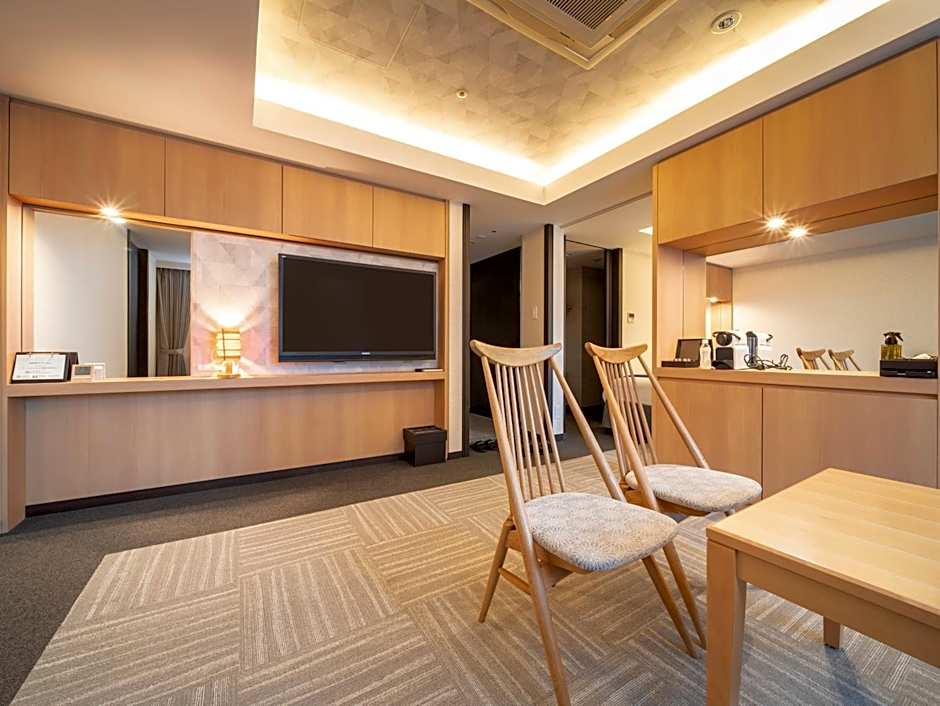 Super Hotel Premier Tokyo Station Yaesu-Chuoguchi