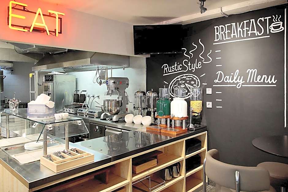 Maverick Central Market