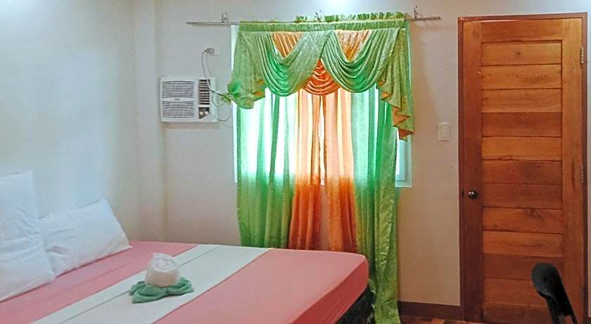 RedDoorz @ 4ks Pension House Bogo City Cebu