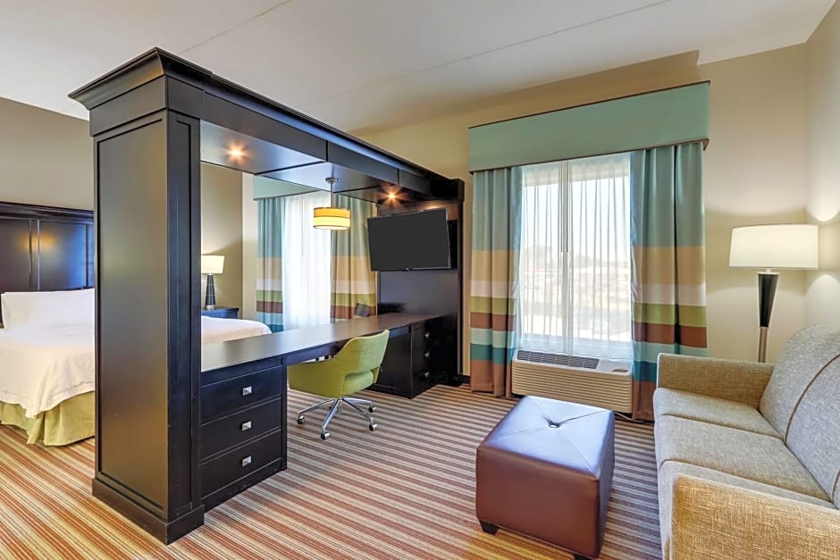 Hampton Inn and Suites Swansboro Near Camp Lejeune