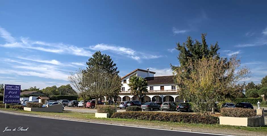 Logis Hotel Le pont d'Arcole
