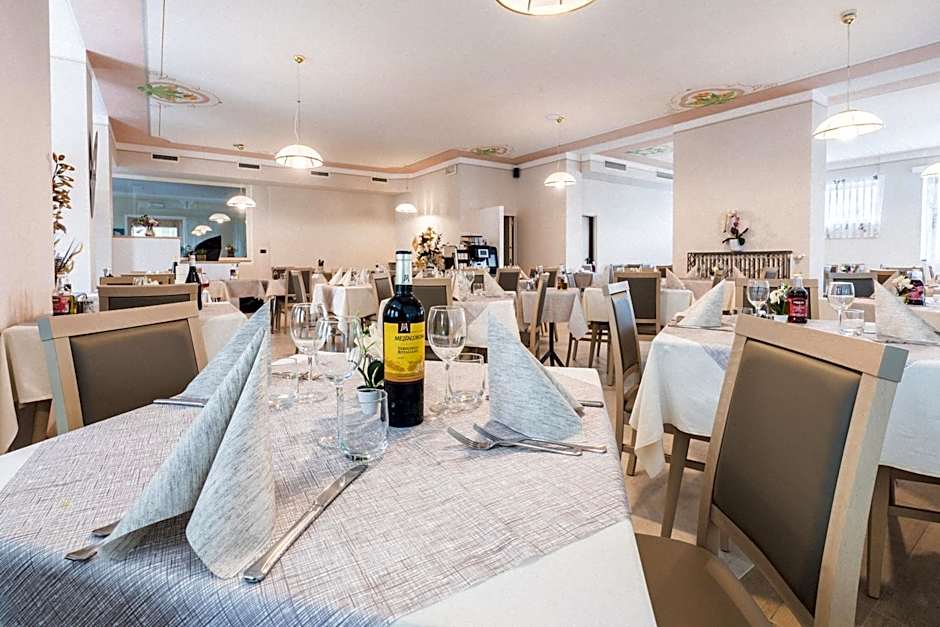 Hotel Fai
