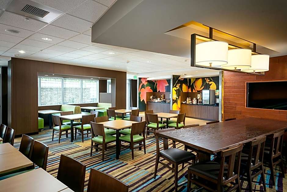 Fairfield Inn & Suites by Marriott Tacoma DuPont