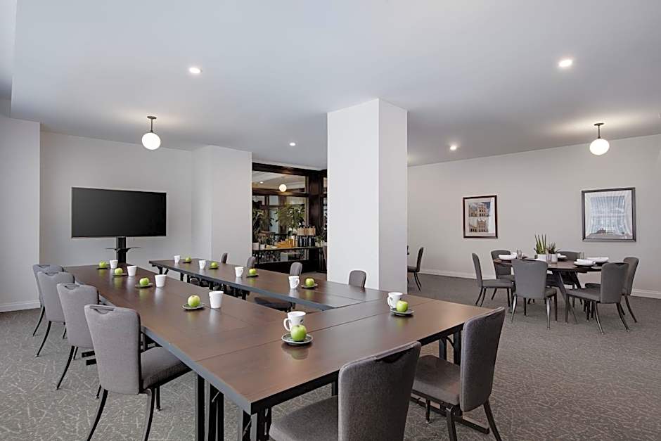 Element Detroit at the Metropolitan