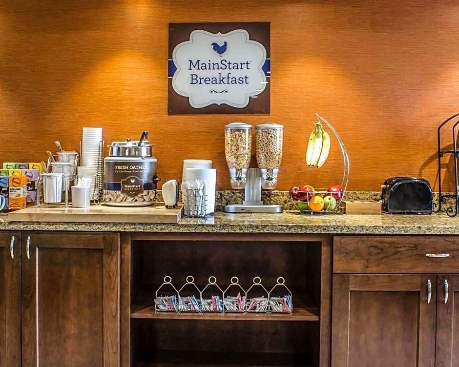 MainStay Suites Coralville - Iowa City