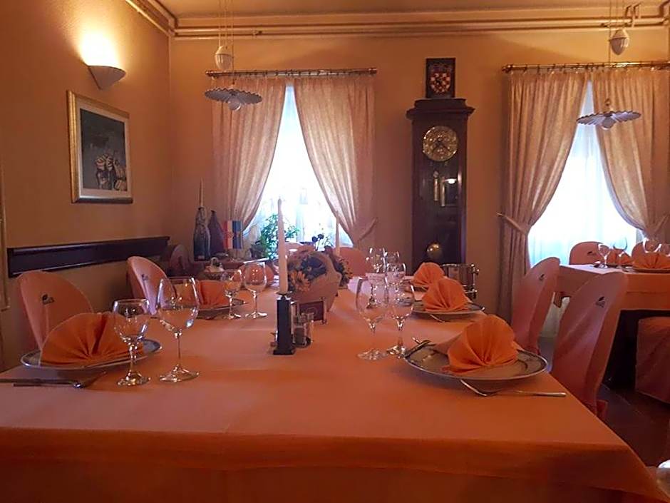 Hotel Mance