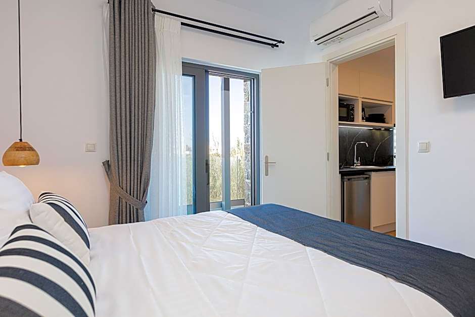 Eleven Boutique Suites