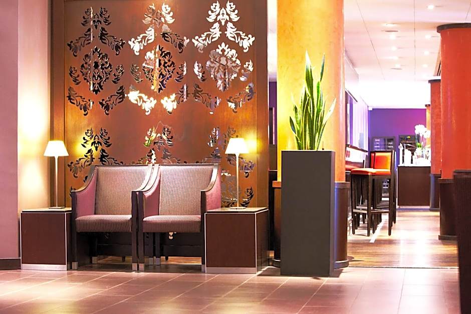 Golden Tulip Paris CDG Airport  Villepinte