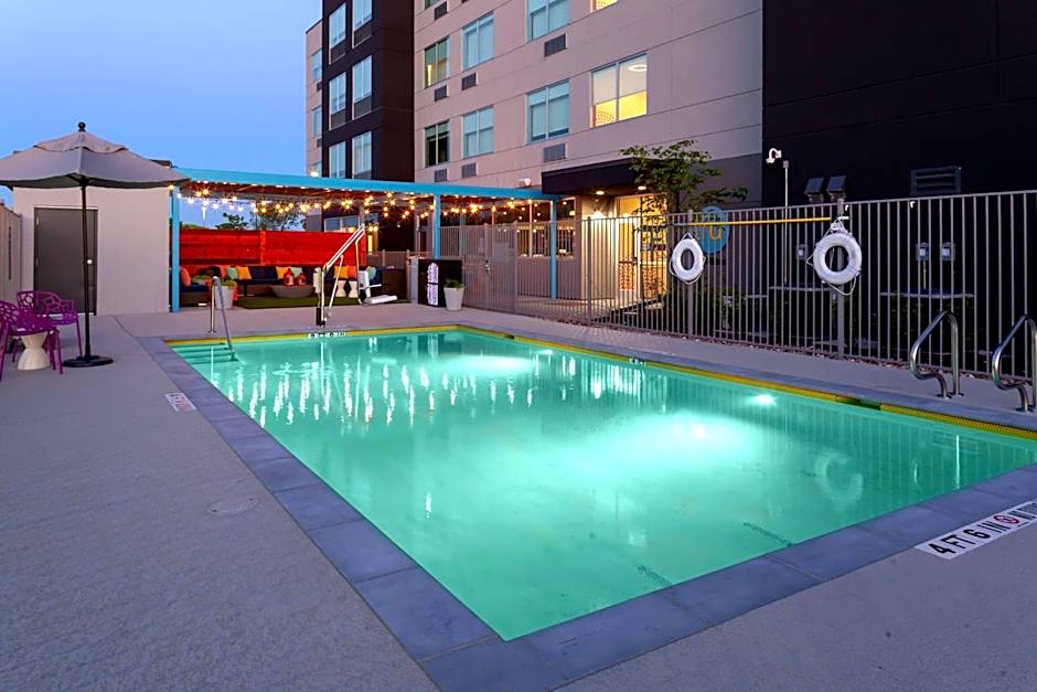 Tru by Hilton Round Rock