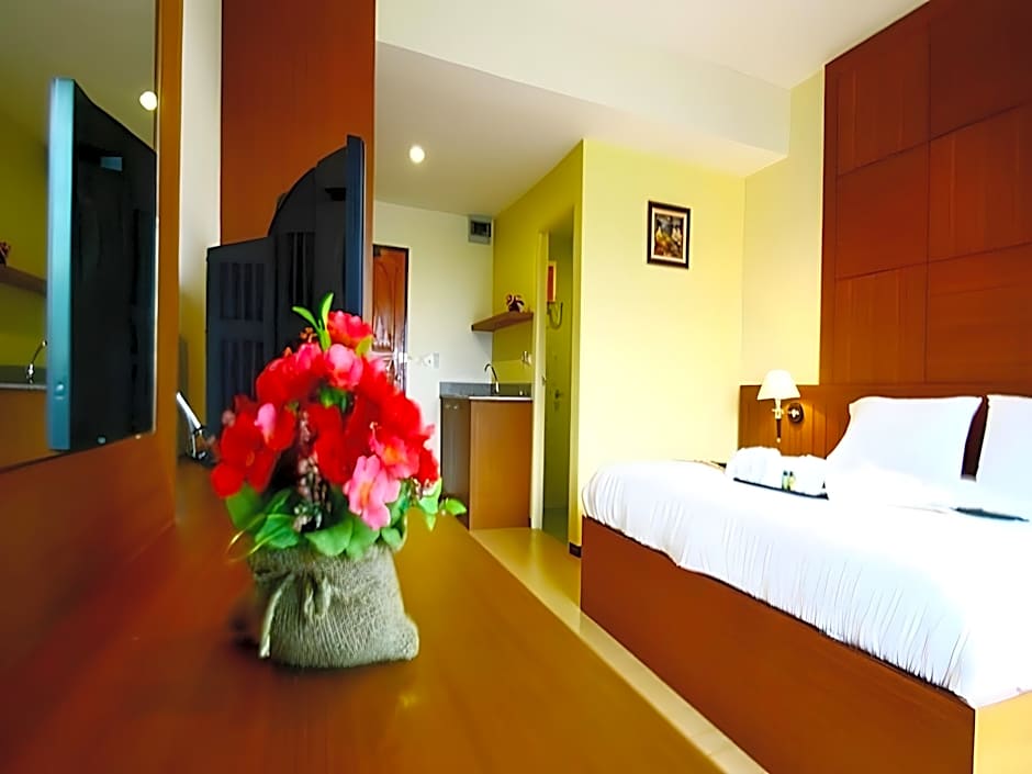 The Icon Place at Nurn Plub Wan