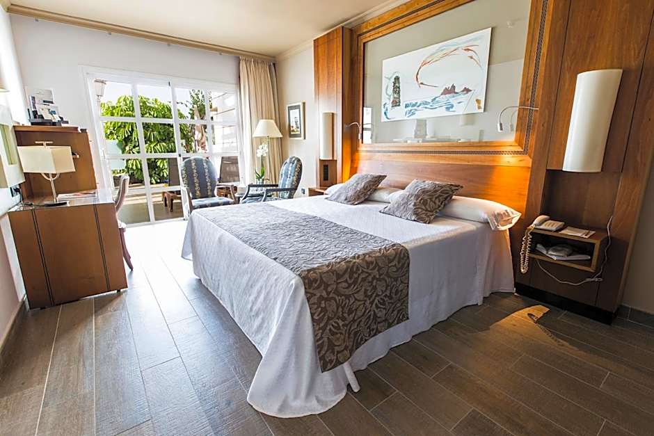 Adrián Hoteles Jardines de Nivaria