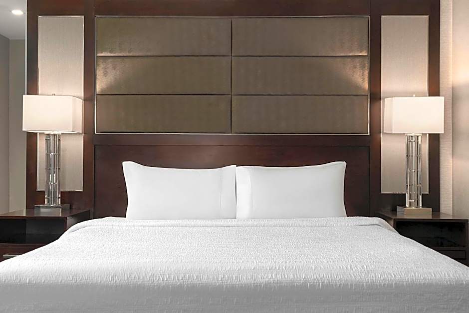 Hampton Inn By Hilton & Suites-Worcester,MA