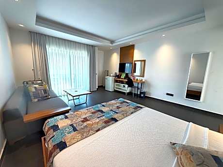 Deluxe Double Room with Sea View
