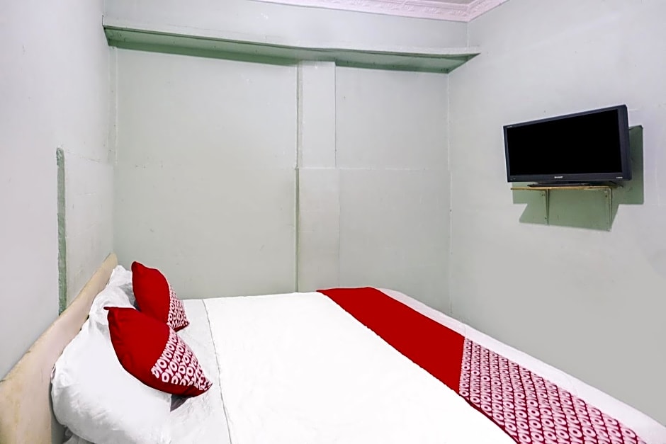 OYO 91967 Rajawali Inn