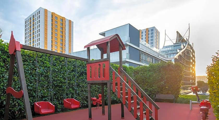 Movenpick Living Istanbul West