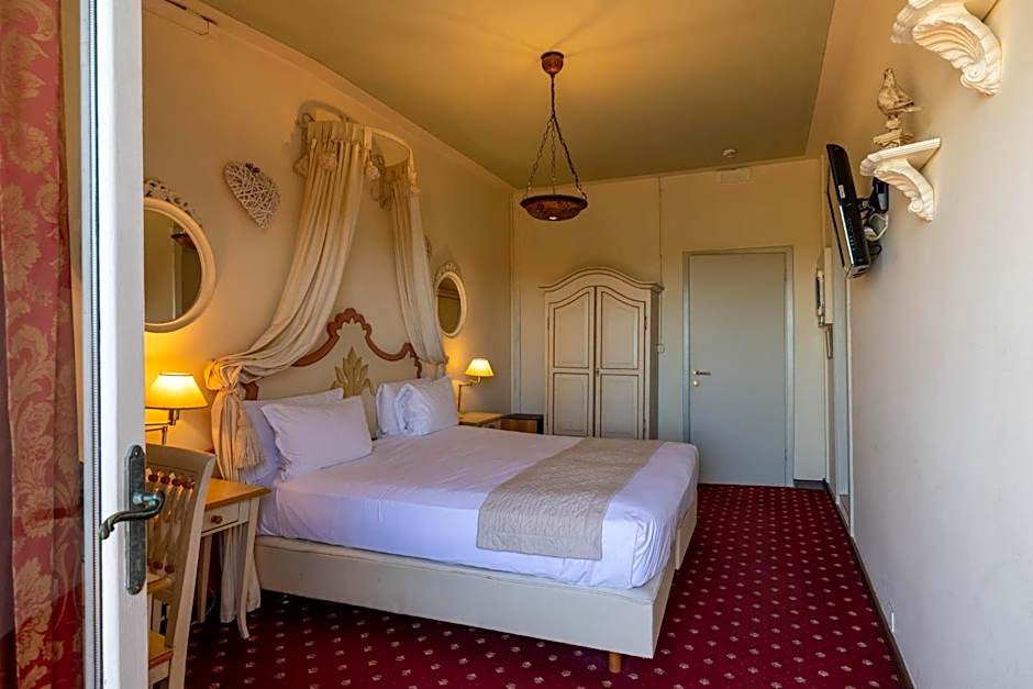 Quattro Gigli Hotel
