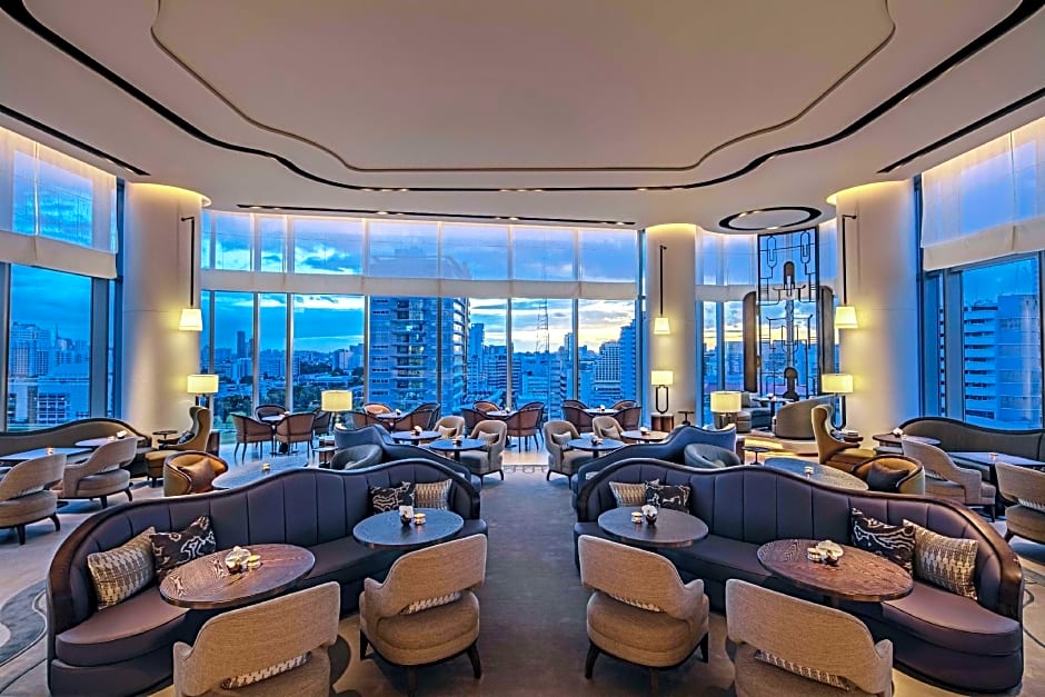 Waldorf Astoria By Hilton Bangkok