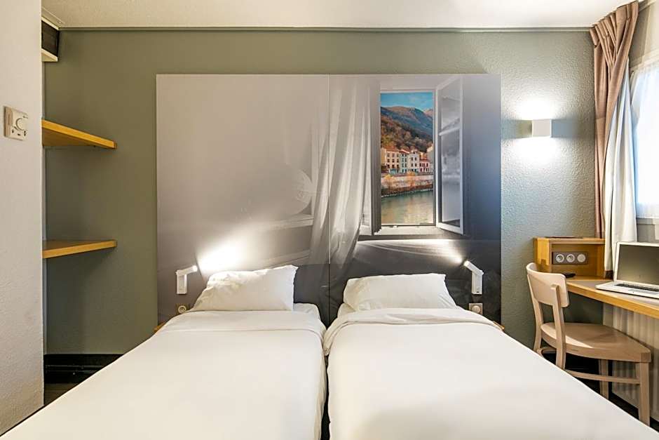 B&B HOTEL Grenoble Universite 1