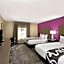 La Quinta Inn & Suites by Wyndham Columbus