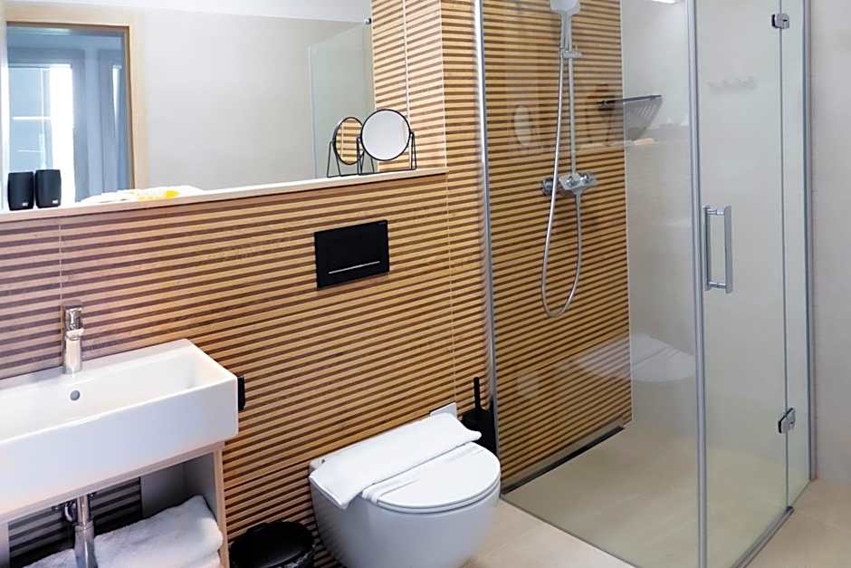 Hotel Vinice Hnanice