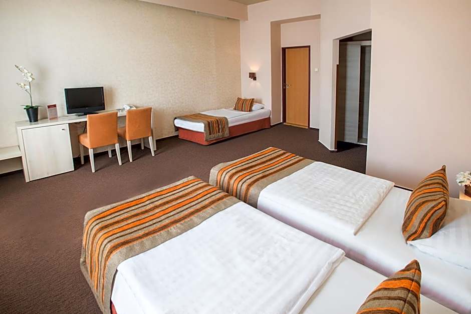 Star City Hotel