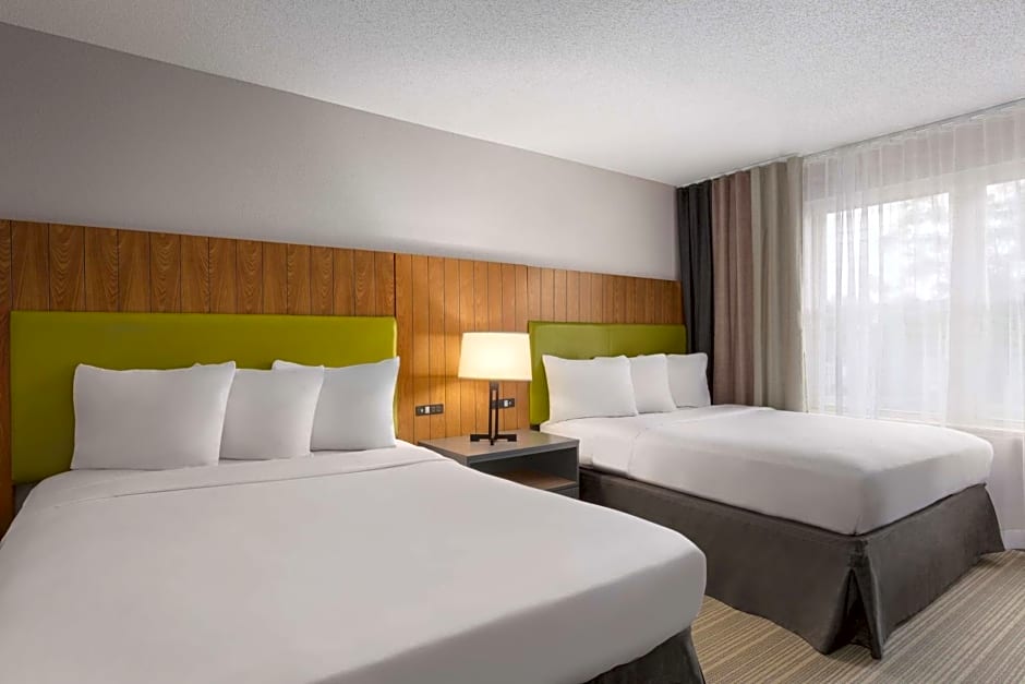 Country Inn & Suites by Radisson, Summerville, SC