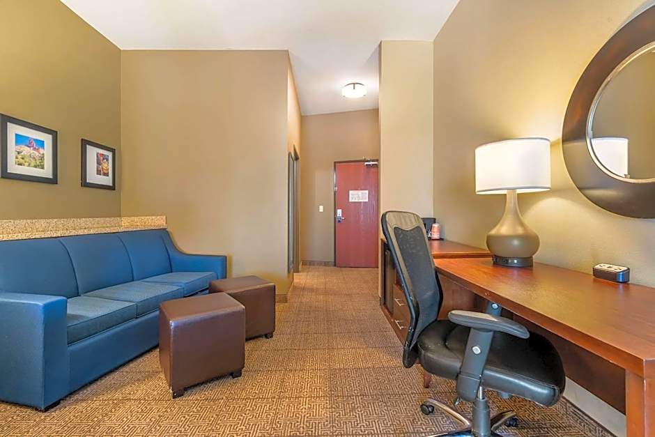 Comfort Suites Gallup East Route 66 and I-40