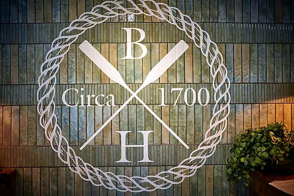 The Boathouse Inn & Riverside Rooms