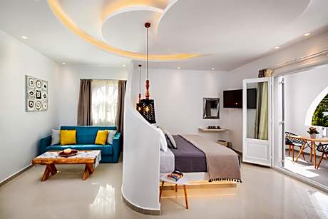 Junior Suite with Outdoor Hot Tub