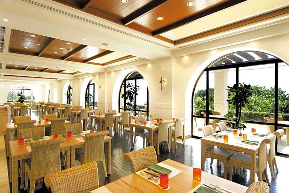 Hotel Nikko Alivila